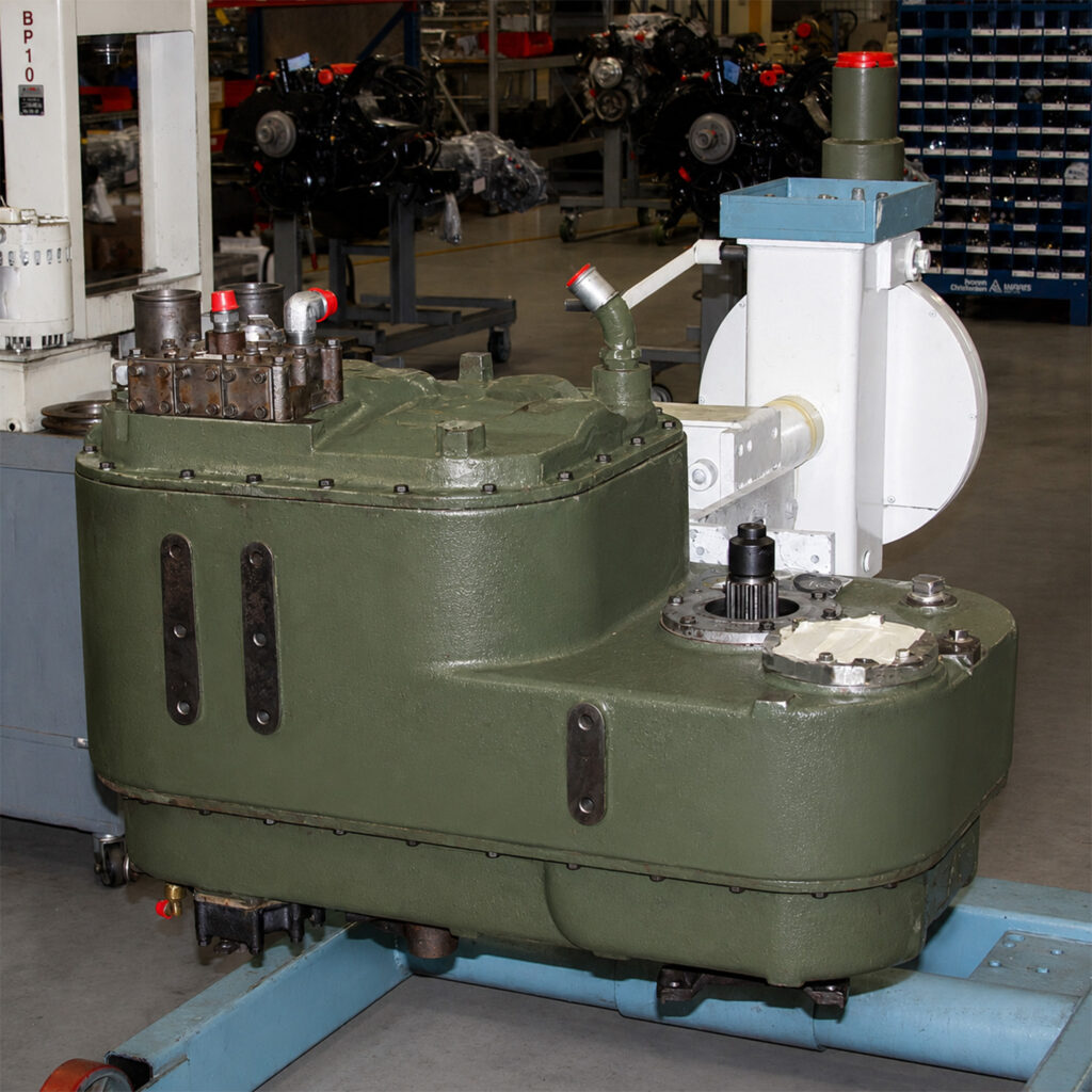 Komatsu Transmission